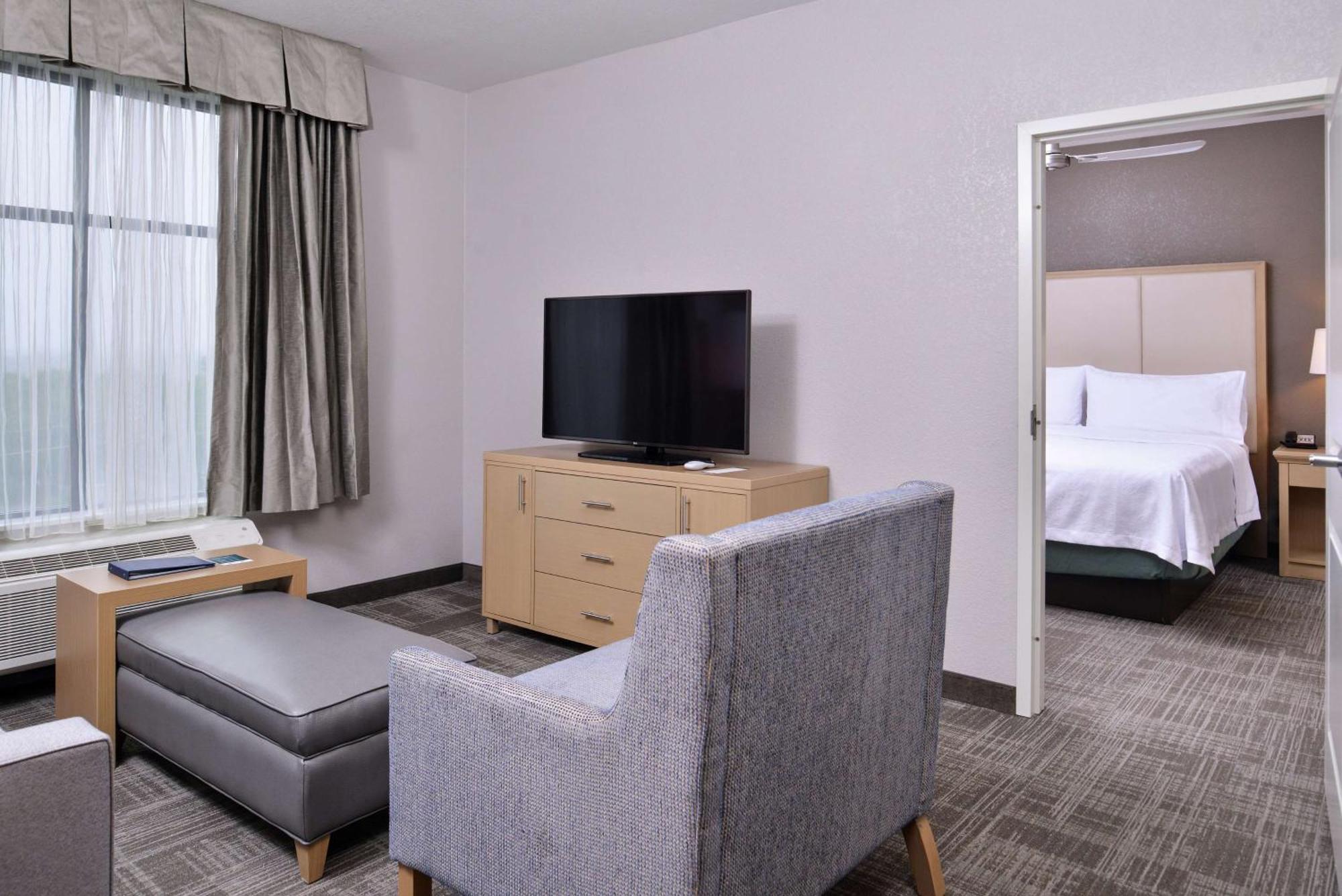 Homewood Suites Des Moines Airport Dış mekan fotoğraf